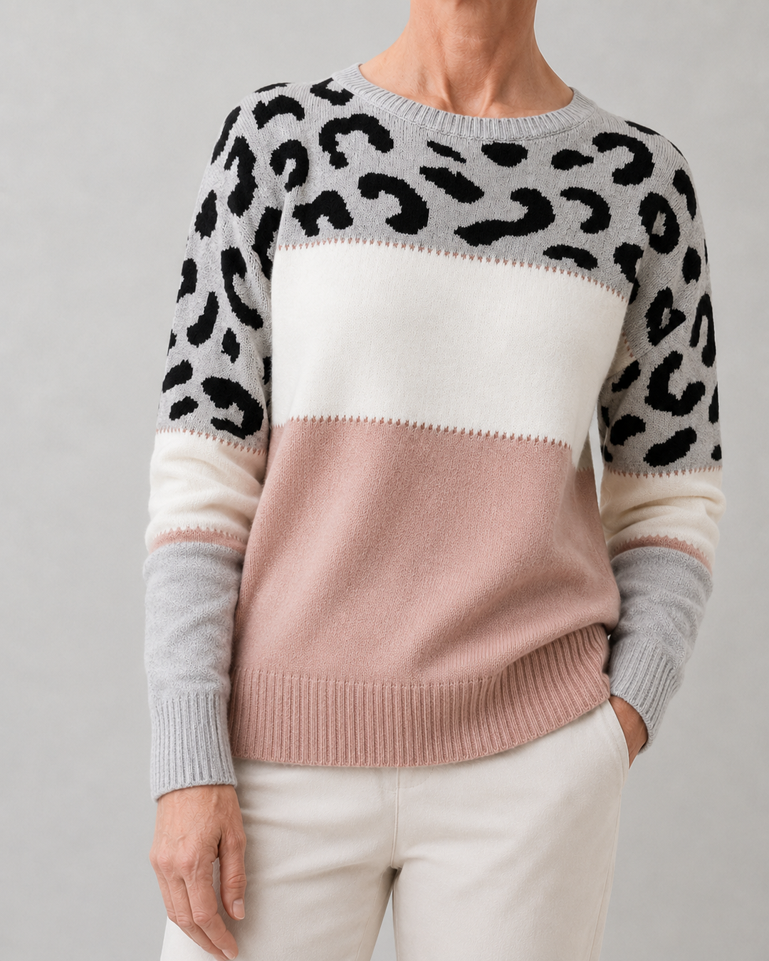 Zuzana | Elegantní leopardí svetr