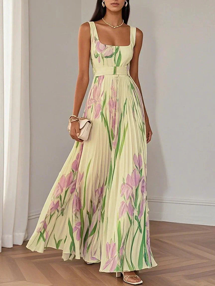 Mia™ | Floral Pleated Maxi Dress