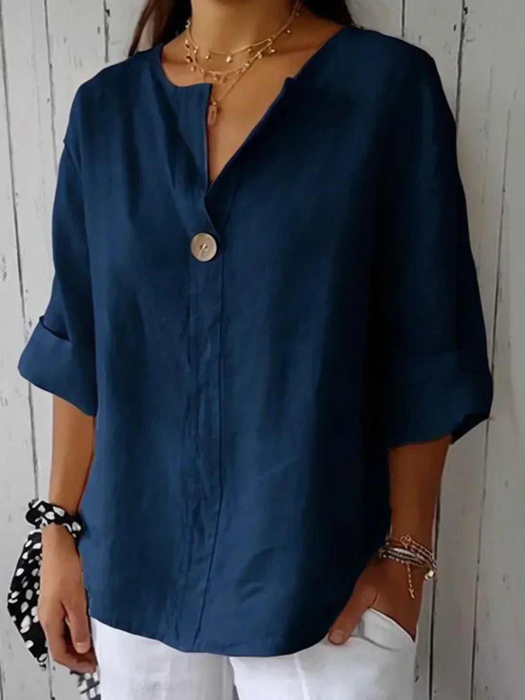 Yvonna™ | Chic Comfort Blouse